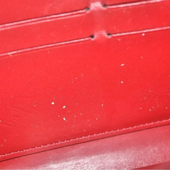 Authentic Louis Vuitton Vernis Zippy Wallet Long Purse Red.